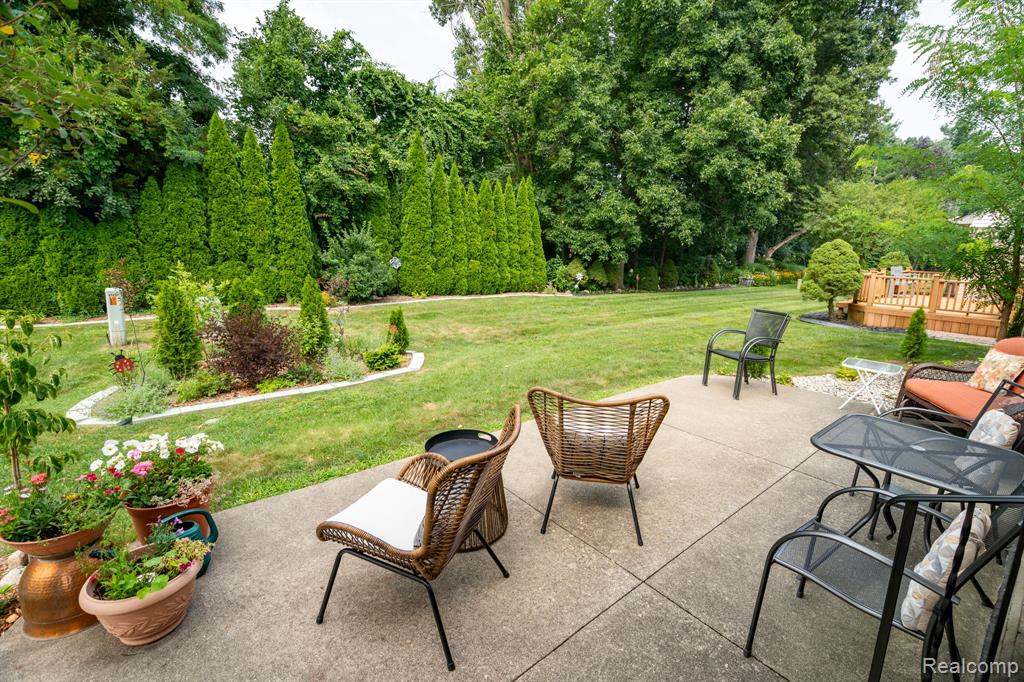 6821 Carriage Creek Drive, Washington, MI — Photo 20