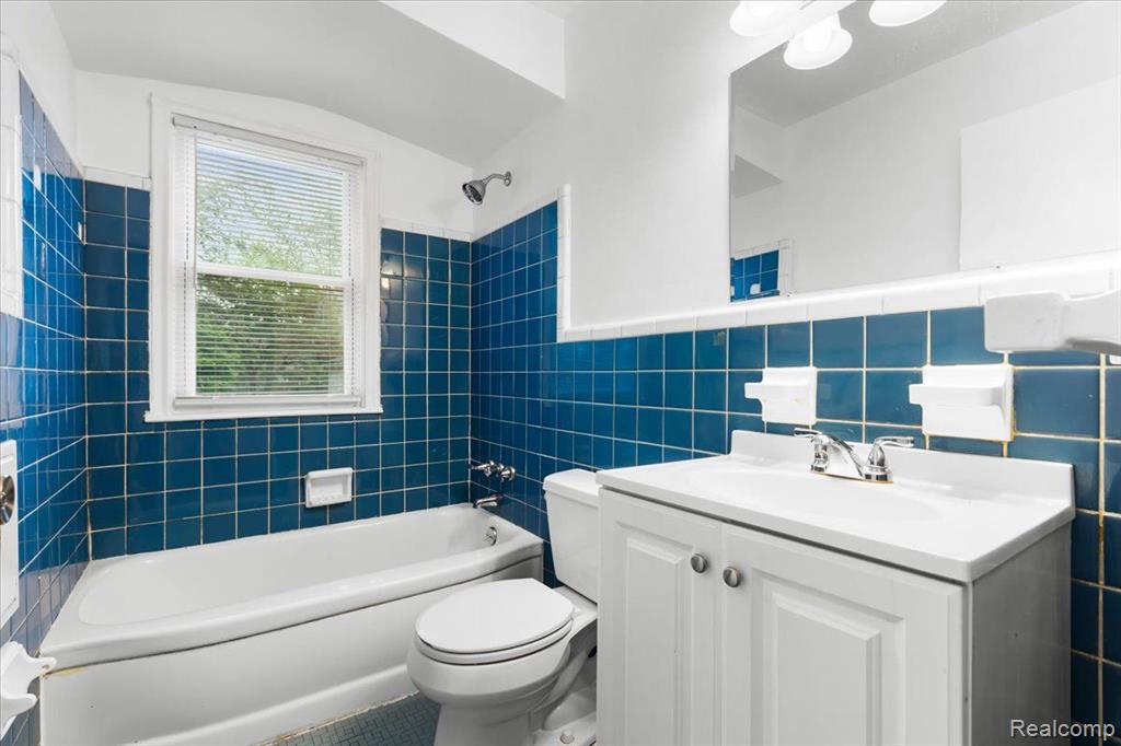 9327 WINSTON, Redford, MI 48239 — Photo 12