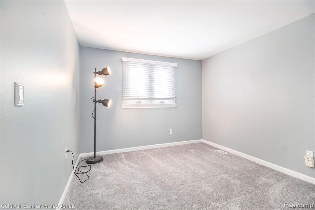 289 Kings Way Street, Canton, MI 48188 — Photo 19