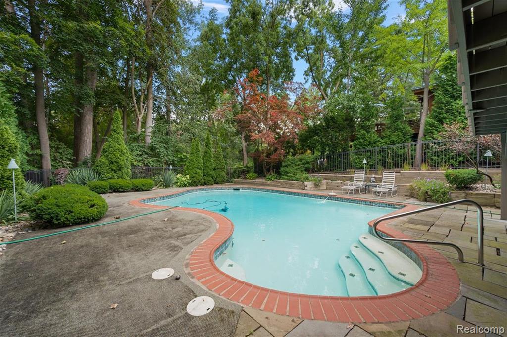 532 Willits Street, Birmingham, MI 48009 — Photo 13