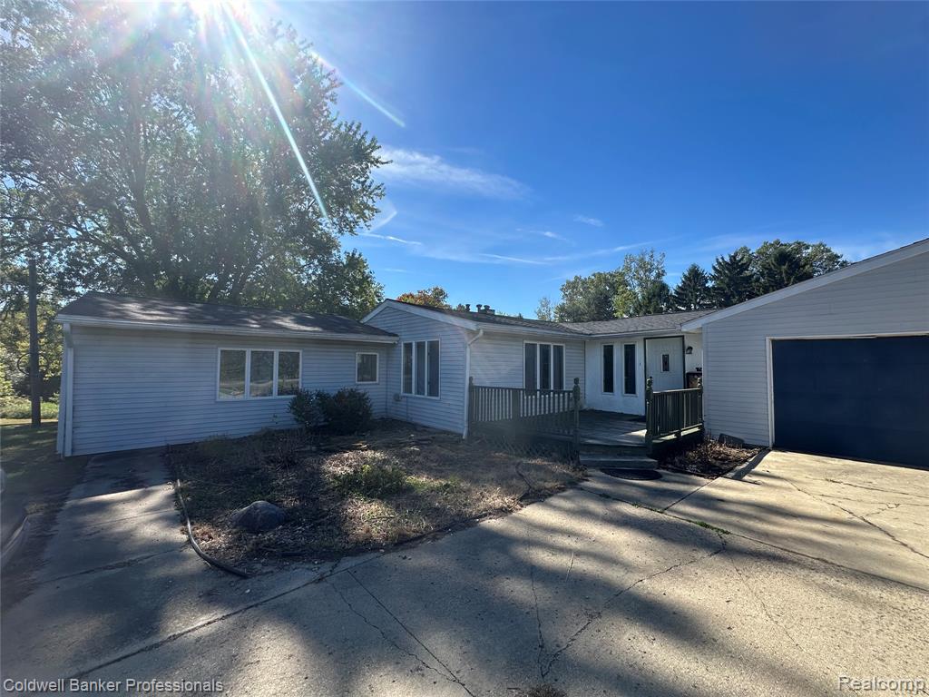 4925 Lippincott Road, Lapeer, MI 48446 — Photo 10