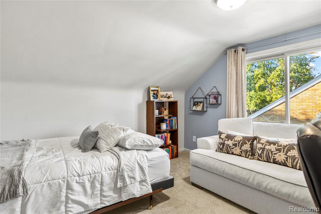 9849 BECKER Avenue, Allen Park, MI 48101 — Photo 18