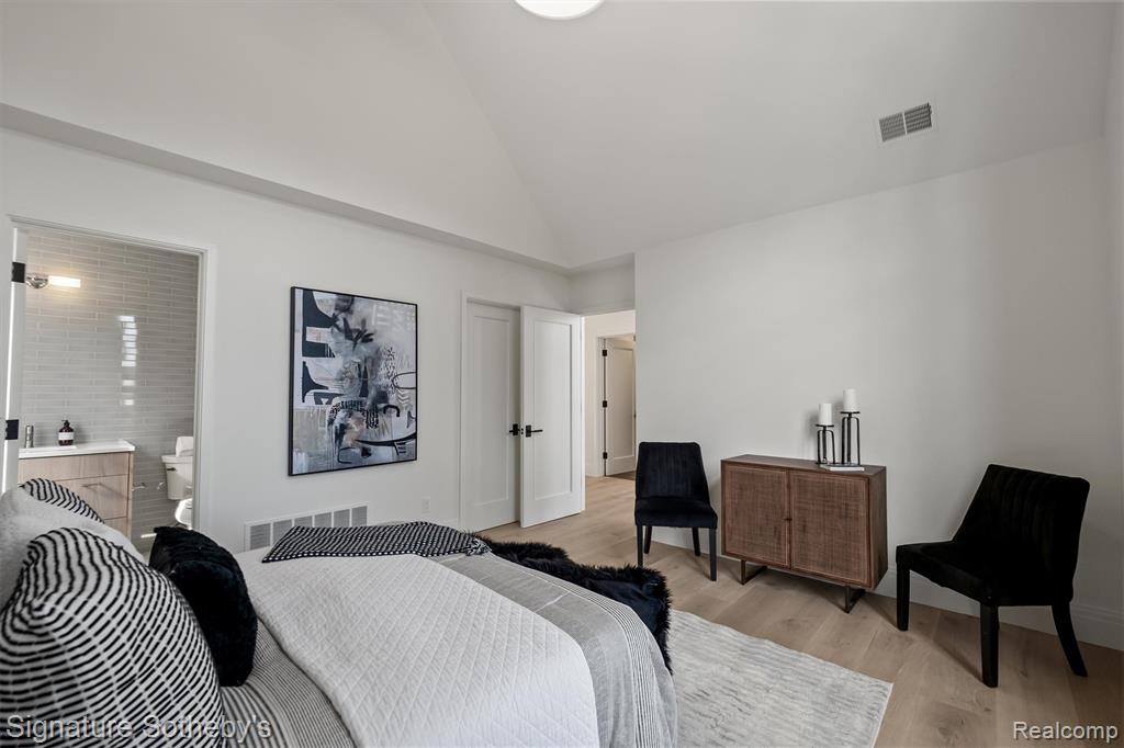 395 GREENWOOD Street, Birmingham, MI 48009 — Photo 28