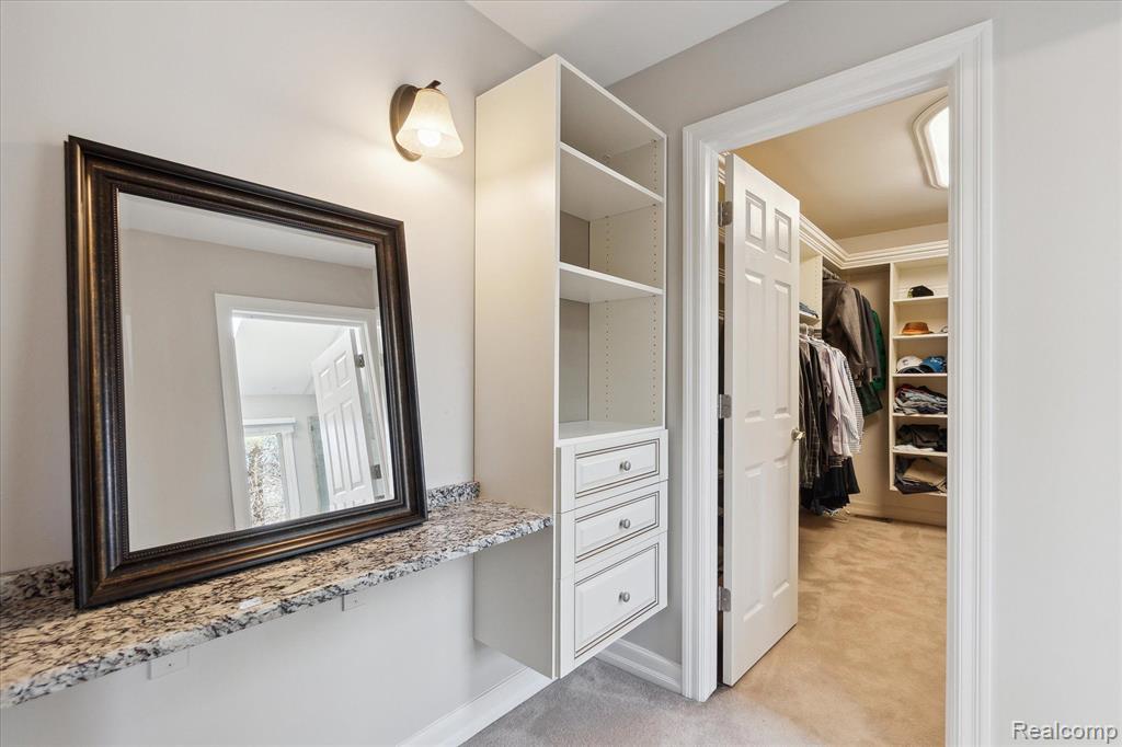 6808 OAKHURST RIDGE Road, Clarkston, MI 48348 — Photo 22