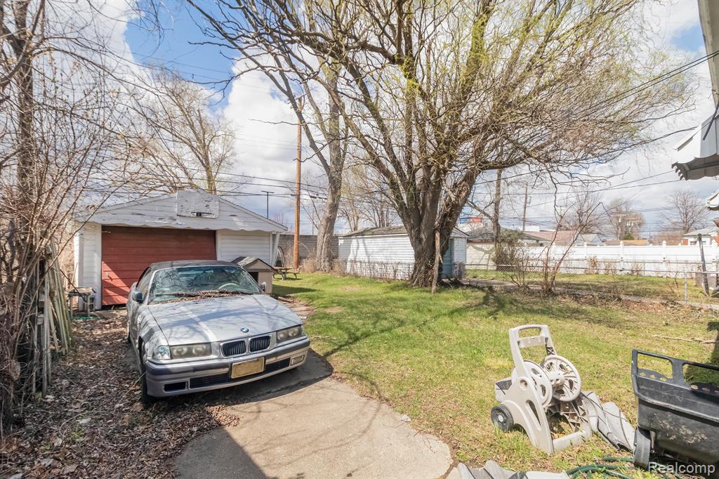 8117 Dale Street, Dearborn Heights, MI 48127 — Photo 25