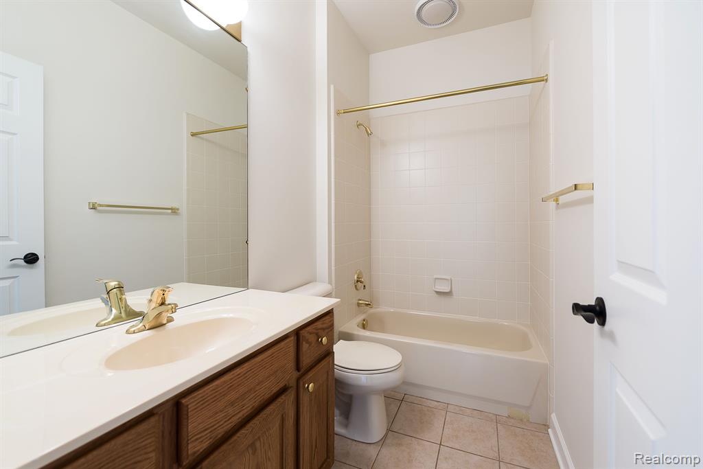 17059 BIRCHWOOD Drive, Northville, MI 48168 — Photo 14