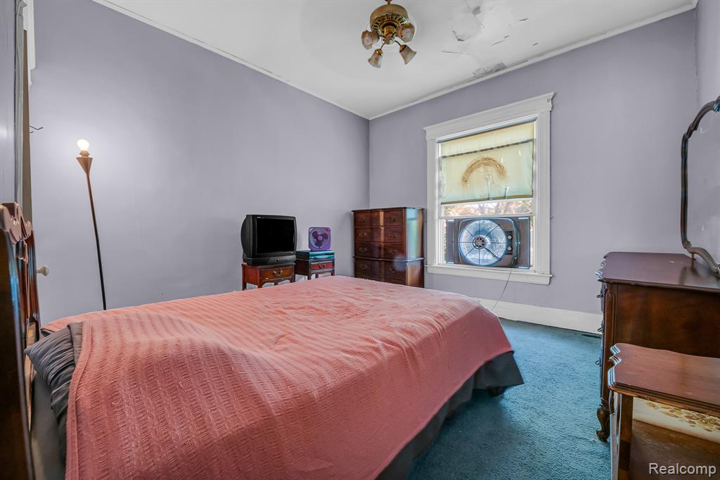 427 Melbourne Street, Detroit, MI 48202 — Photo 14