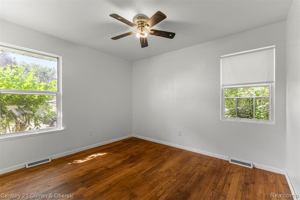 444 S Ridge Street, South Lyon, MI 48178 — Photo 17