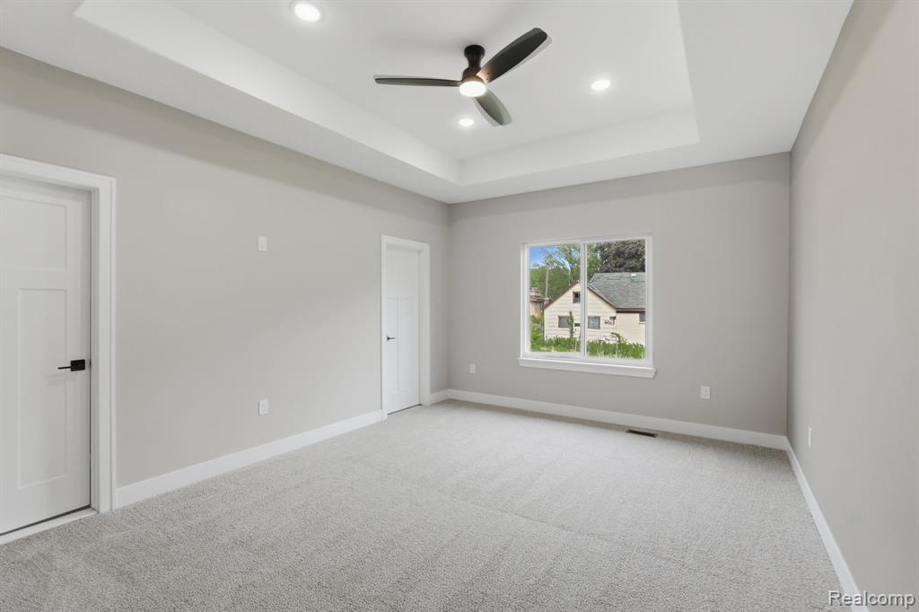50976 Remar Farms Dr, Macomb, MI 48042 — Photo 12
