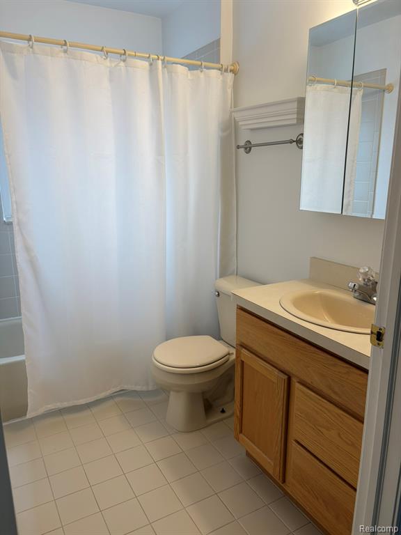 5572 Acorn Lane, 72, Sterling Heights, MI 48314 — Photo 9
