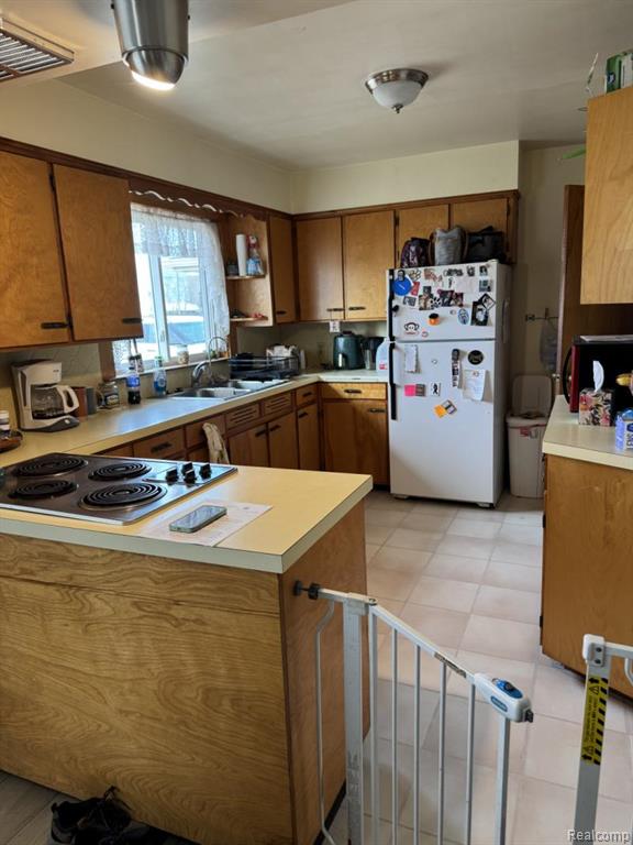 8122 Sand Beach Road, Harbor Beach, MI 48441 — Photo 5