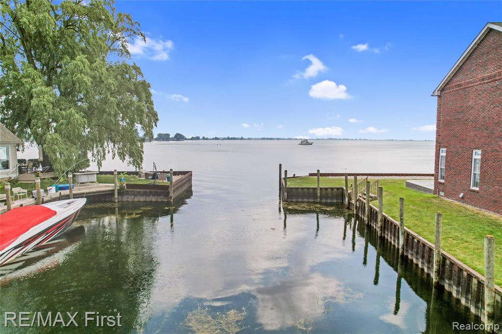 7953 Bouvier Bay, MI — Photo 4