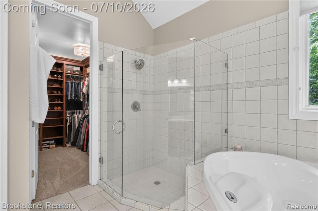 1330 Corey Cove, White Lake, MI 48383 — Photo 25