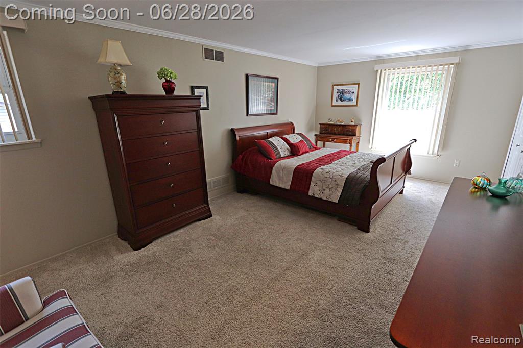 9391 Mayflower Court, Plymouth, MI 48170 — Photo 14