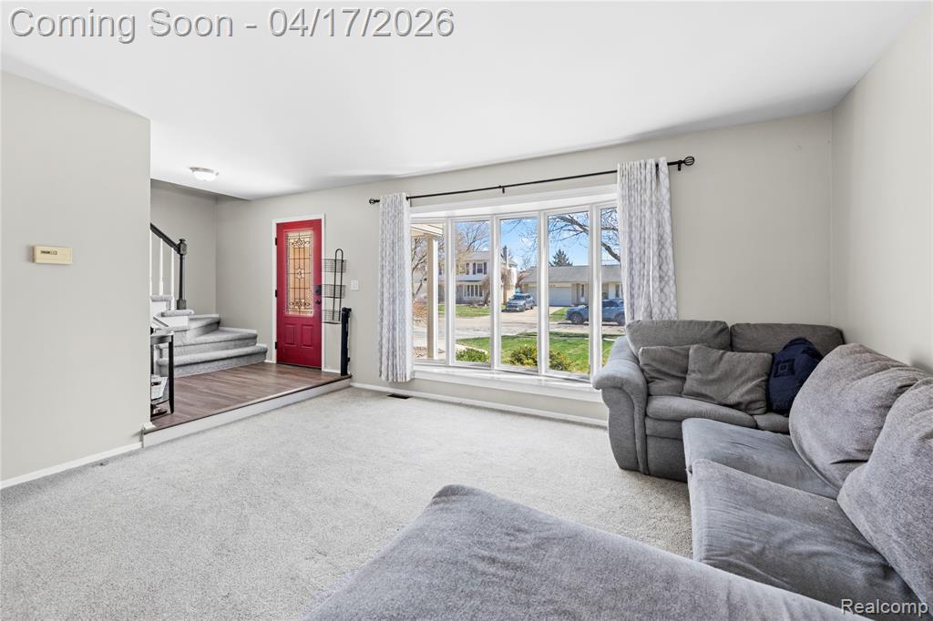 19534 Coachwood Road, Riverview, MI 48193 — Photo 13