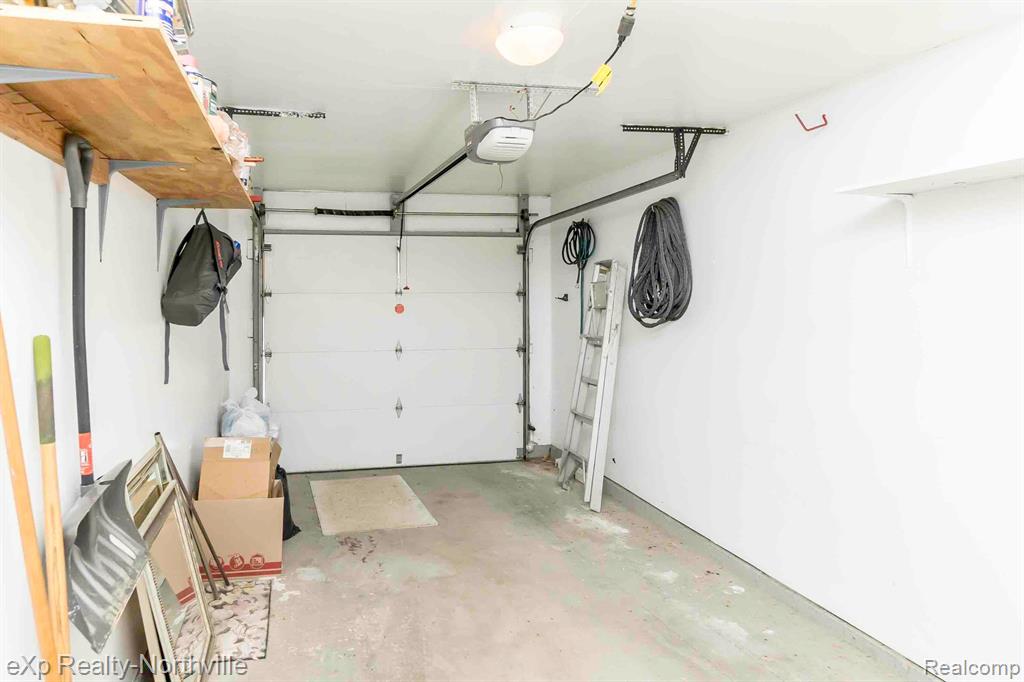 22853 CRANBROOKE Drive, Novi, MI — Photo 24