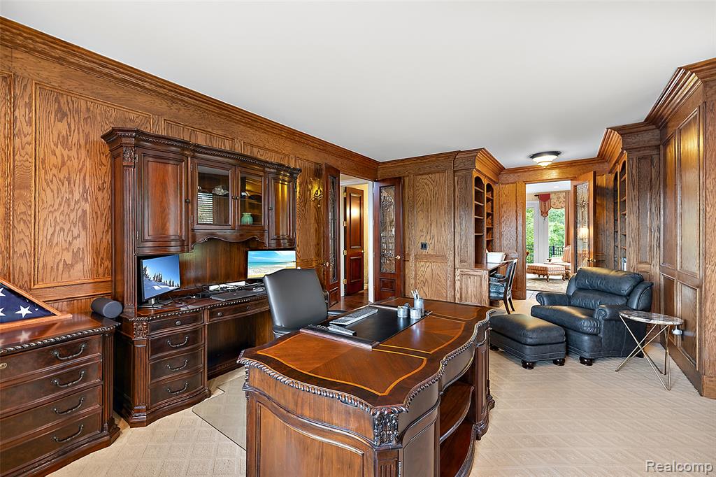4688 Fawn Hill Court, Rochester, MI 48306 — Photo 17
