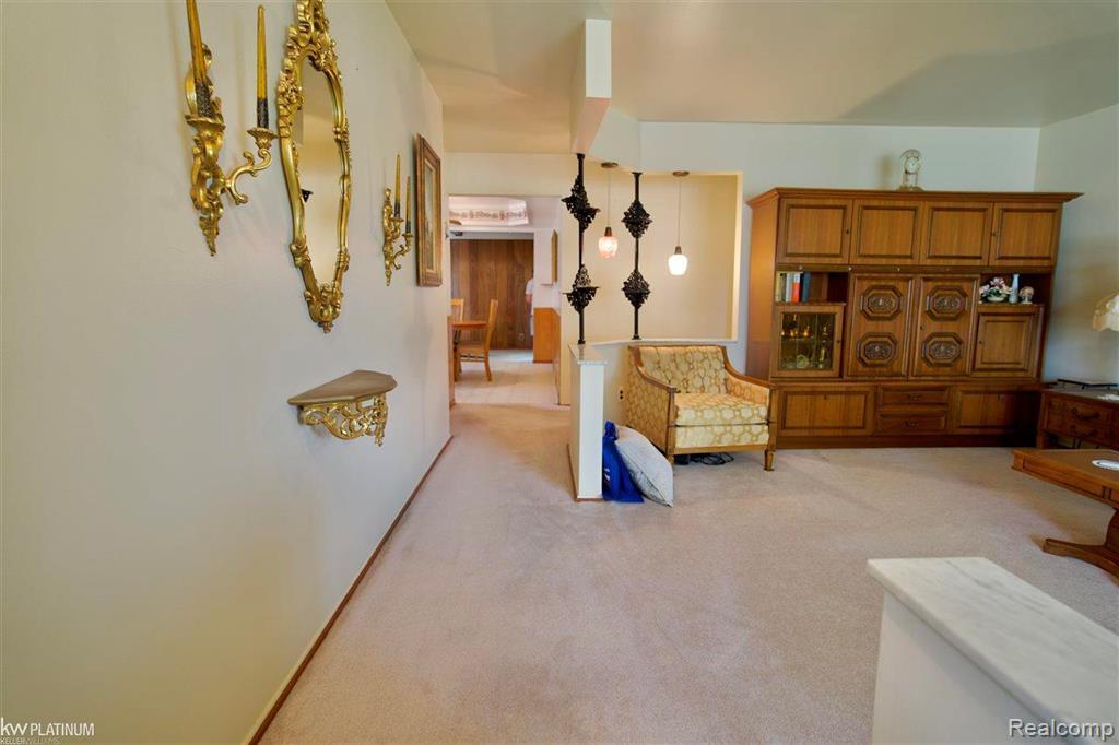 13325 Iowa Drive, Warren, MI 48088 — Photo 8