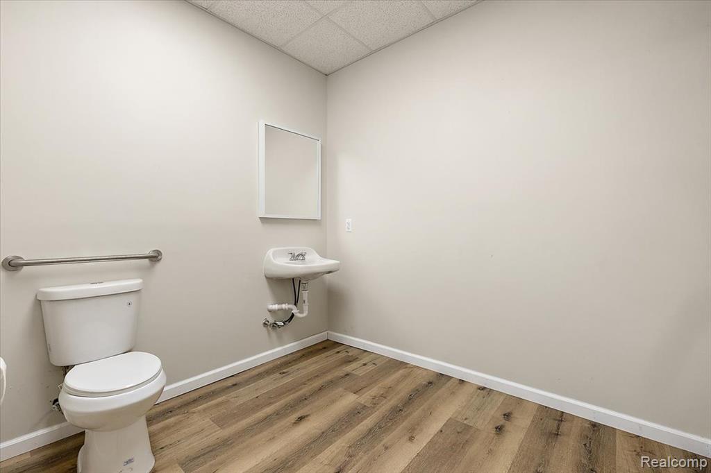500 Auburn Avenue, Pontiac, MI 48342 — Photo 19