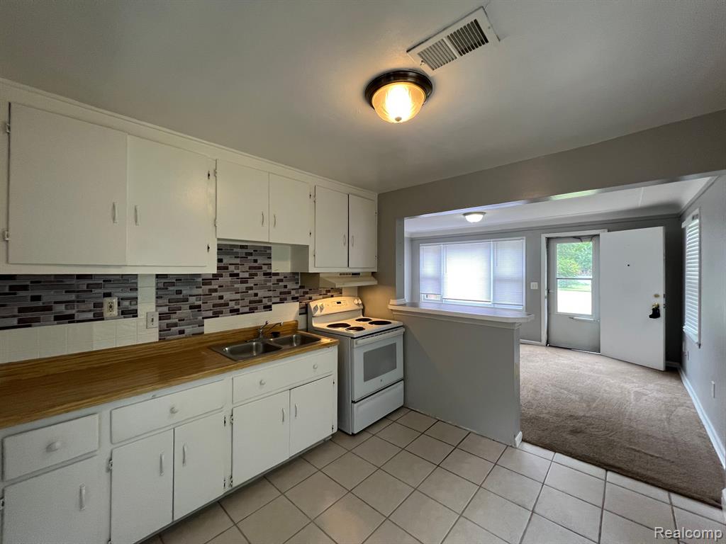 4481 BONNING Avenue, Warren, MI 48091 — Photo 9