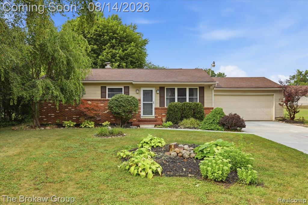 1250 Kingston Avenue, Flint, MI 48507