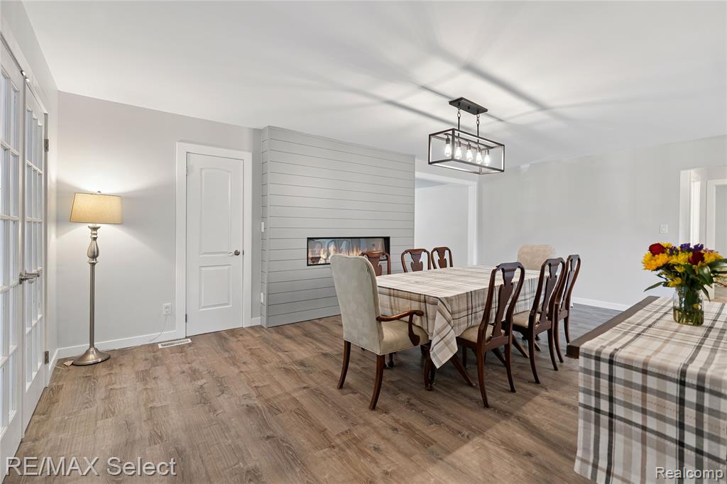 2456 N Tipsico Lake Road, Hartland, MI 48353 — Photo 18