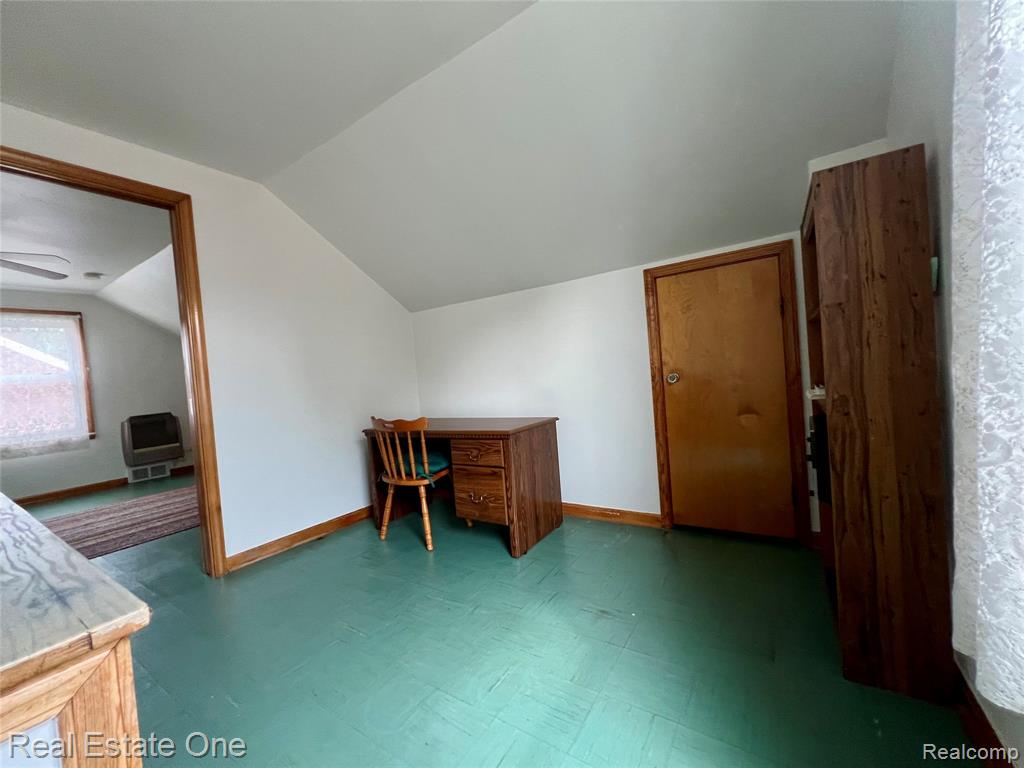 6540 Osage Avenue, Allen Park, MI 48101 — Photo 17