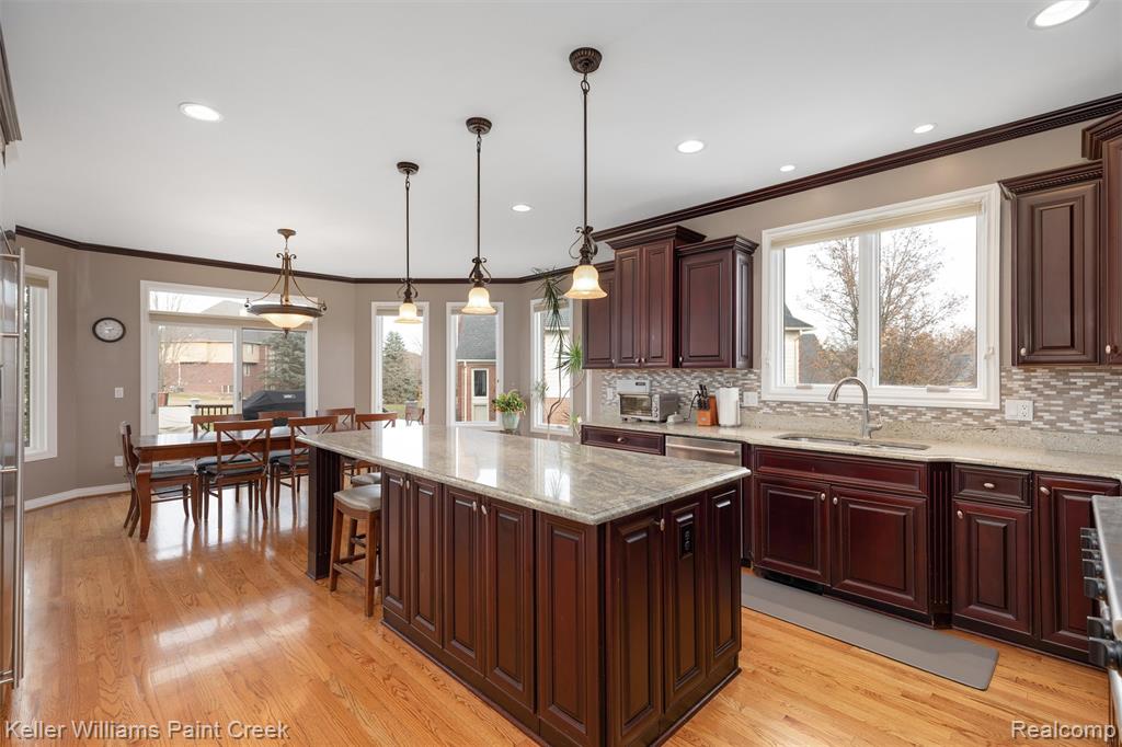 676 Majestic, Rochester Hills, MI 48306 — Photo 10
