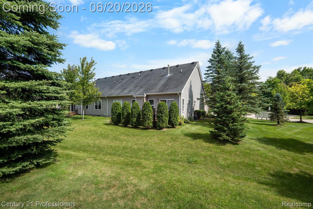 3305 Grove Lane, Auburn Hills, MI 48326 — Photo 39