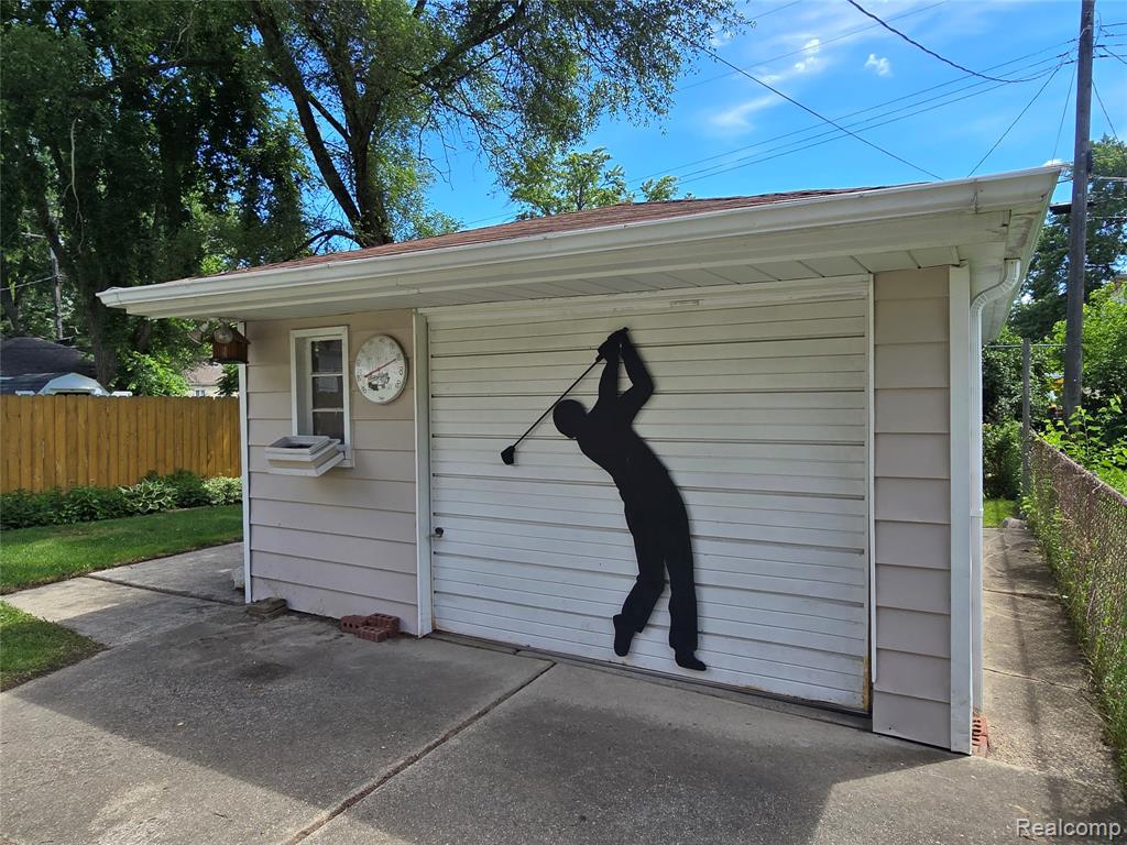 4663 Ziegler Street, Dearborn Heights, MI 48125 — Photo 15