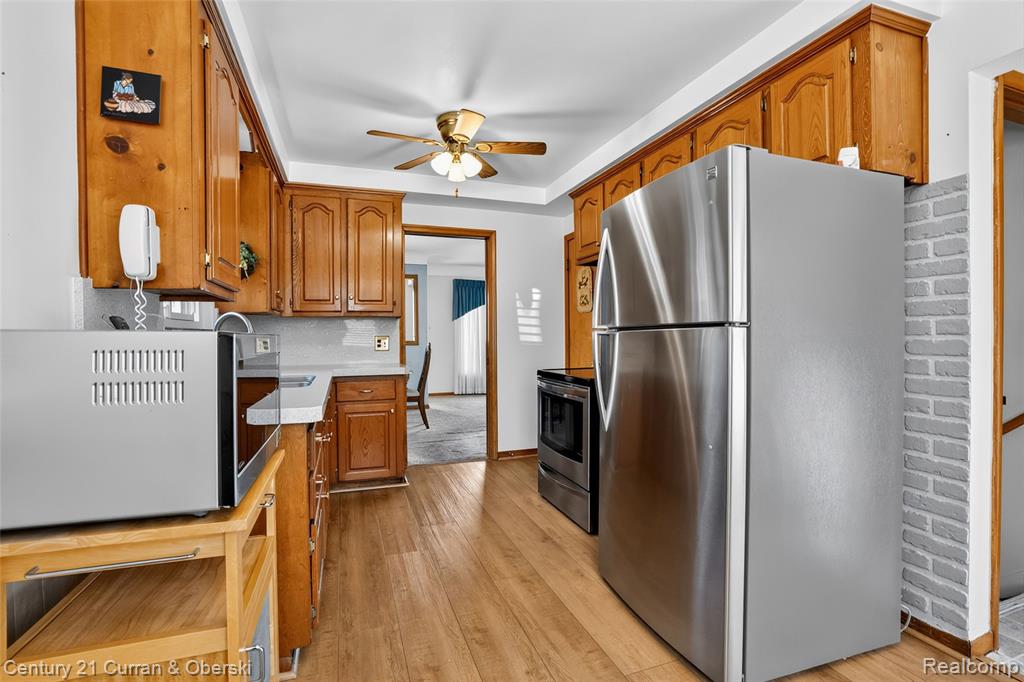 8224 N Evangeline Street, Dearborn Heights, MI 48127 — Photo 19