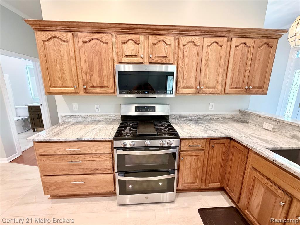 5484 Wakefield Road, Grand Blanc, MI 48439 — Photo 12