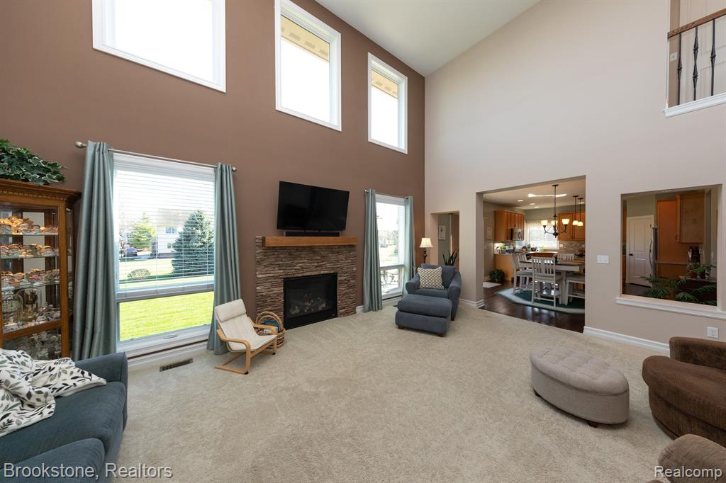 897 MOLDOVIA Drive, White Lake, MI — Photo 16