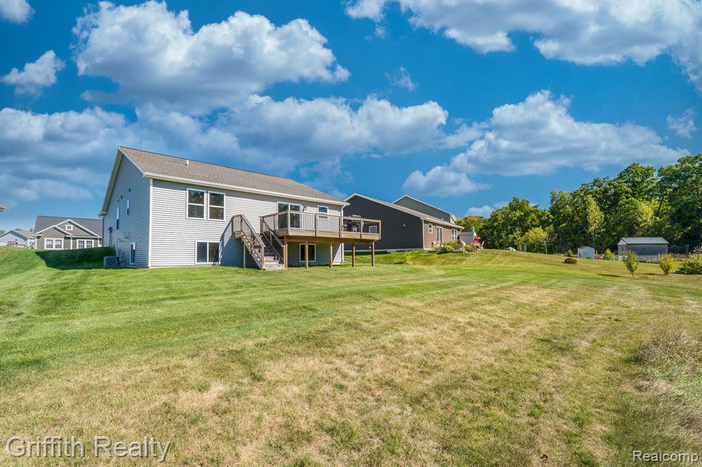 3576 AMBER OAKS Drive, Howell, MI 48855 — Photo 28