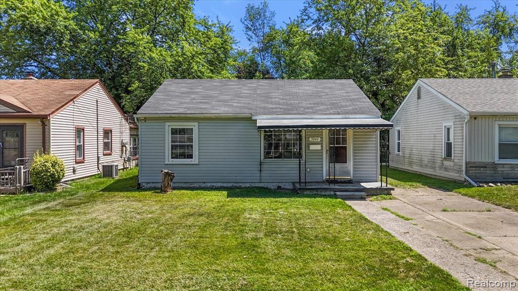 5942 Harrison Street, Garden City, MI — Photo 2