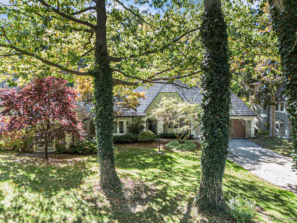 5459 Bristol Parke Drive, Clarkston, MI 48348 — Photo 27