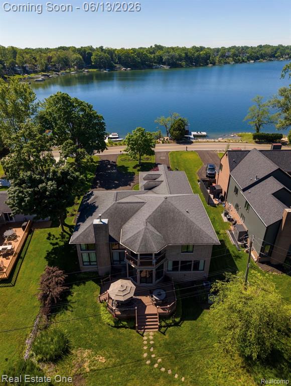 2428 Pine Lake Road, West Bloomfield, MI 48324 — Photo 67