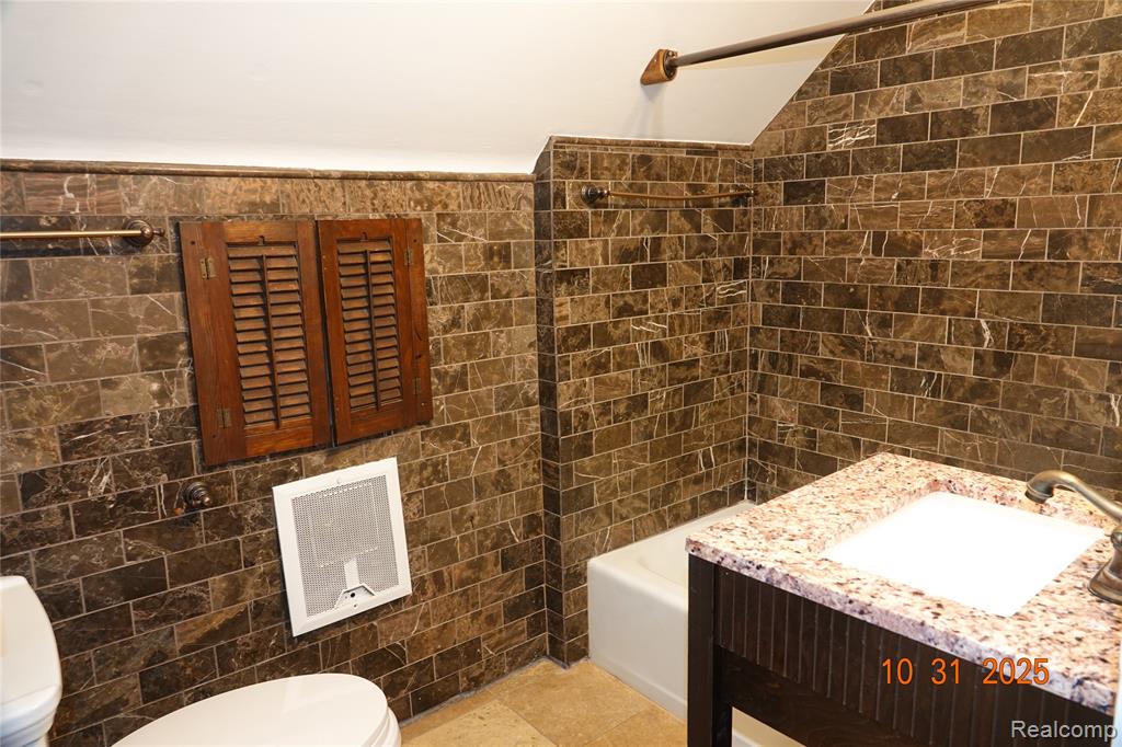 16122 Trinity Street, Detroit, MI 48219 — Photo 10