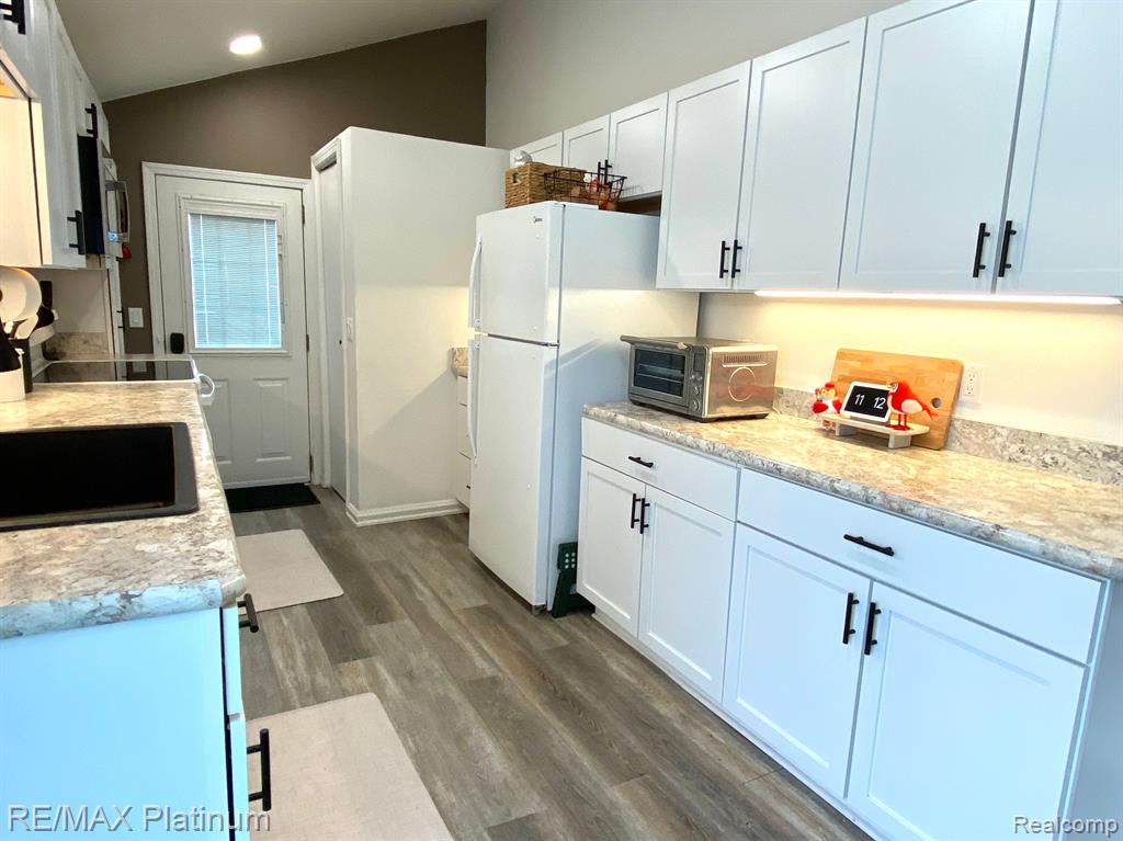 505 E FRANK Street, Fowlerville, MI 48836 — Photo 12