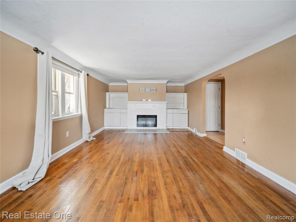 8202 Hyne Road, Brighton, MI 48114 — Photo 4