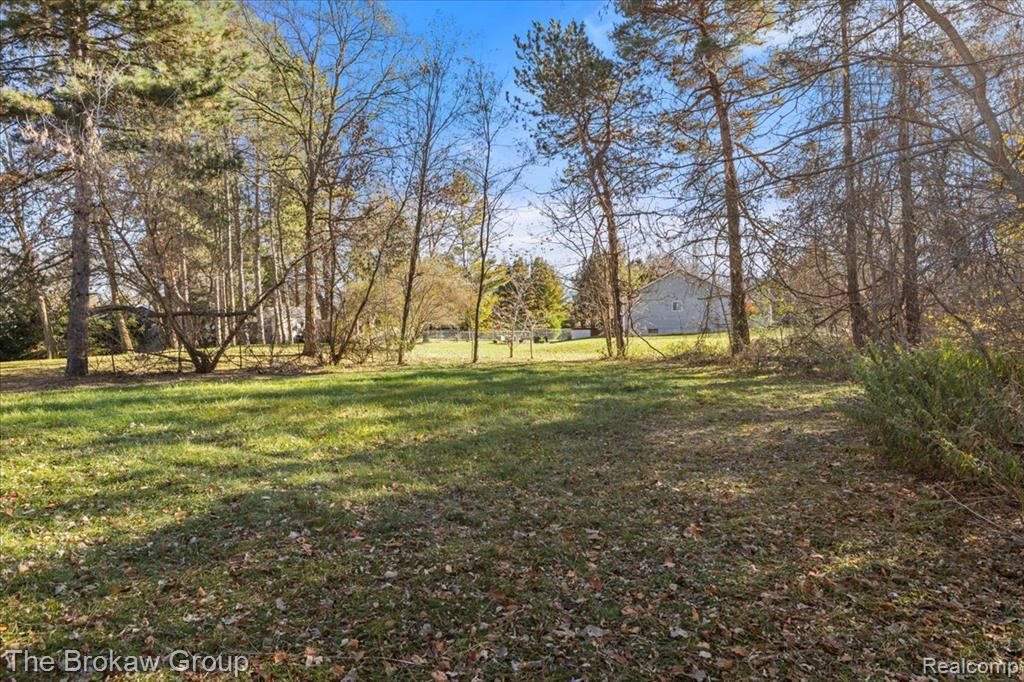 10490 Green Road, Goodrich Vlg, MI — Photo 5