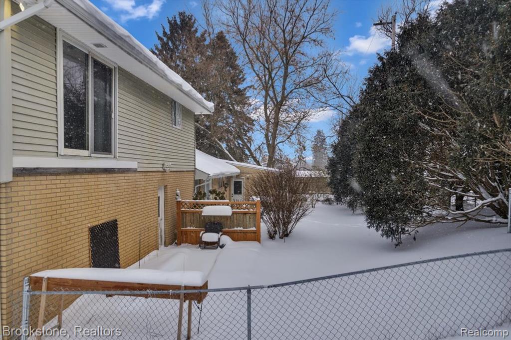 4785 Sylvanview Drive, Clarkston, MI 48348 — Photo 4