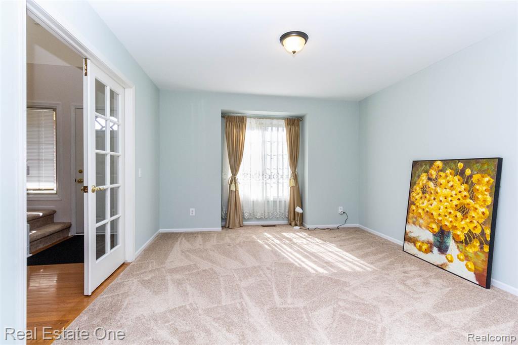 7062 Foxridge Drive, Canton, MI 48187 — Photo 8