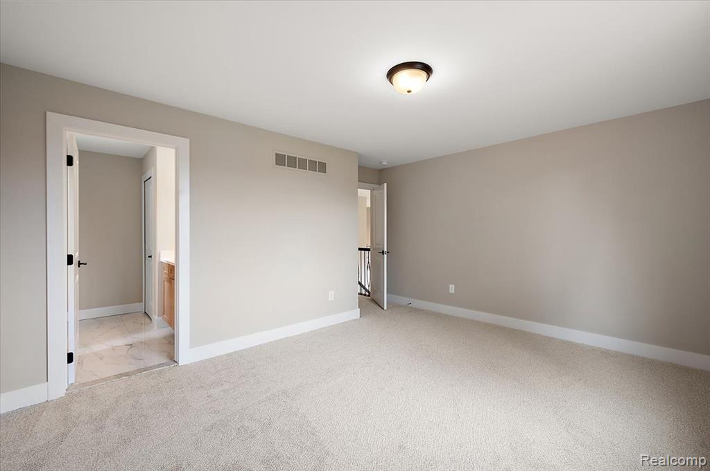 50352 Mistwood Drive, Macomb, MI 48042 — Photo 47