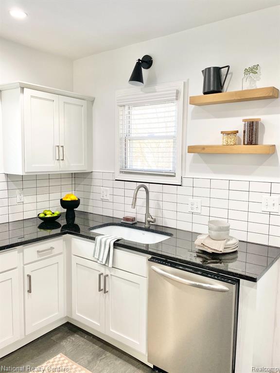 4151 BEDFORD Street, Detroit, MI 48224 — Photo 17