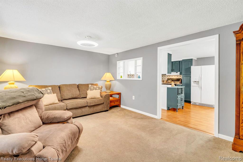 1663 EMERSON Road, Wales, MI — Photo 11