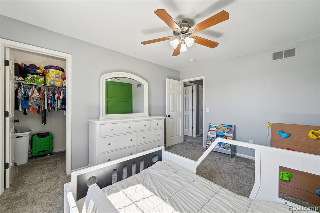 707 BAY POINTE Drive, Oxford, MI 48371 — Photo 25