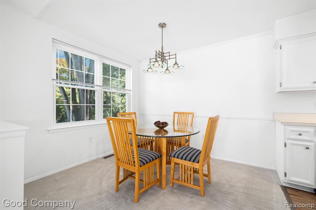 2068 Hidden Meadows Drive, unit D, Walled Lake, MI 48390 — Photo 7