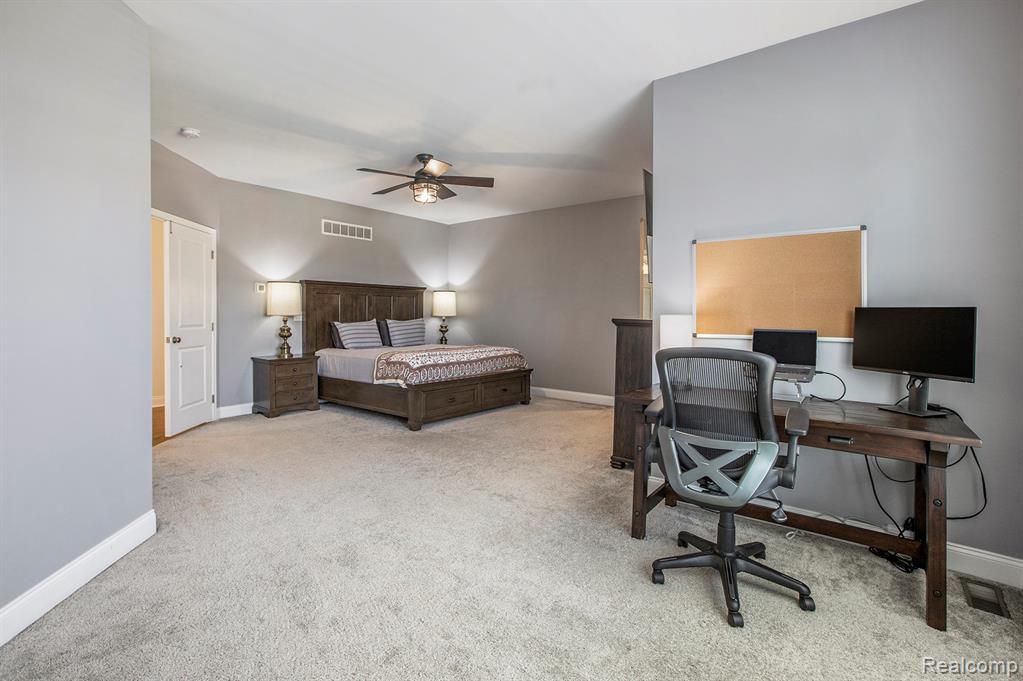 51021 Laurel Park, Canton, MI 48188 — Photo 17