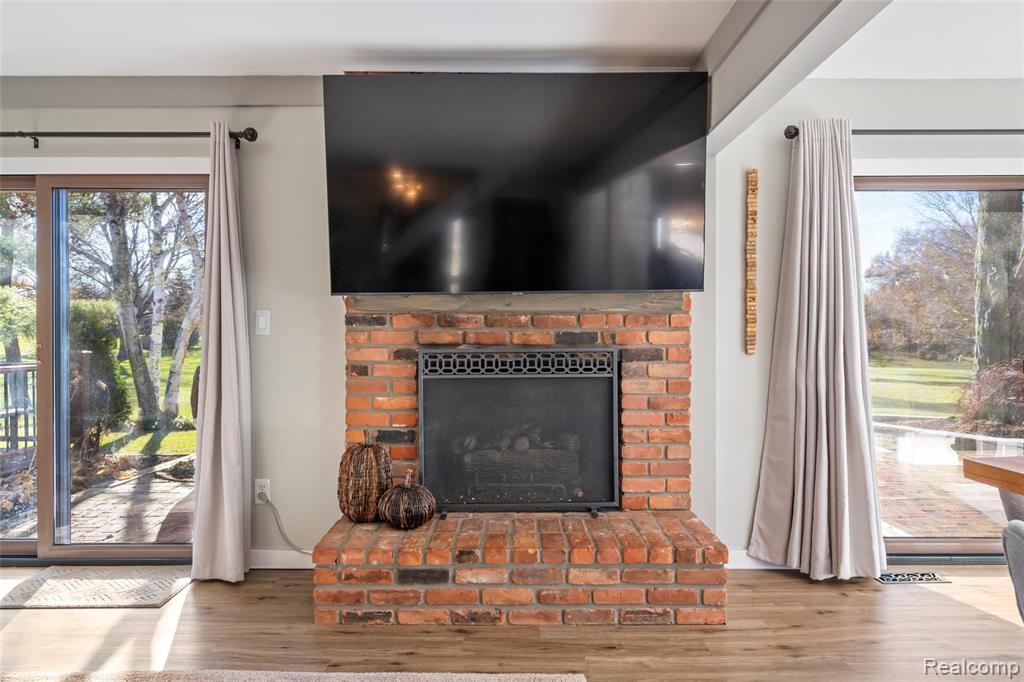 42085 Banbury Road, Northville, MI 48168 — Photo 18